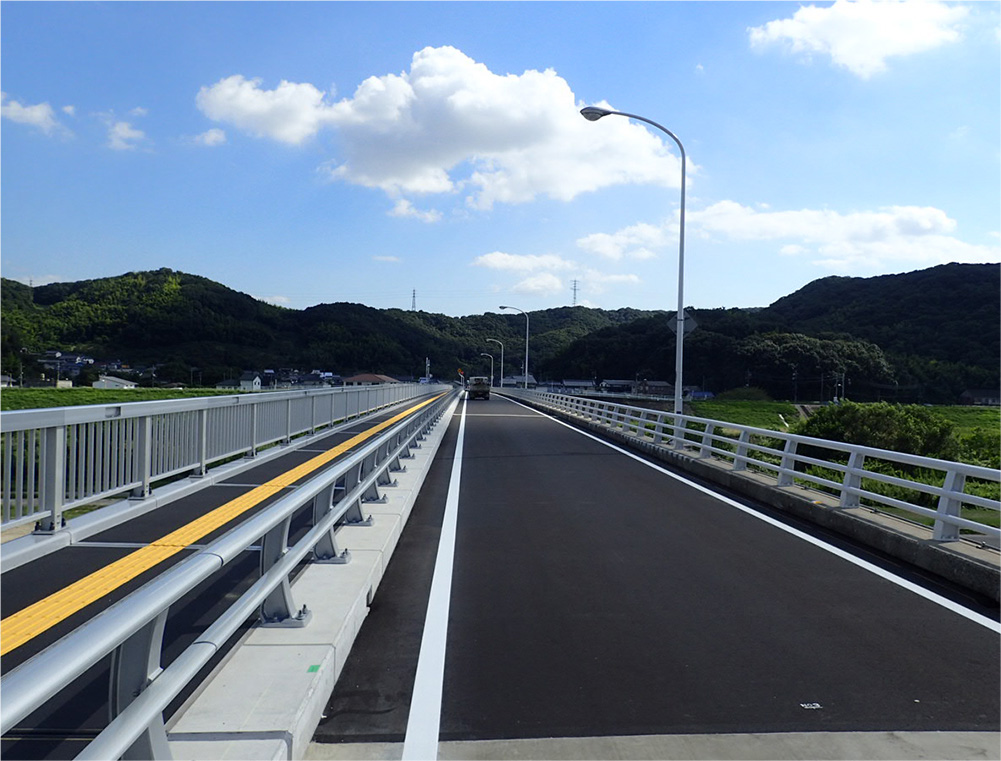 道路付属物工